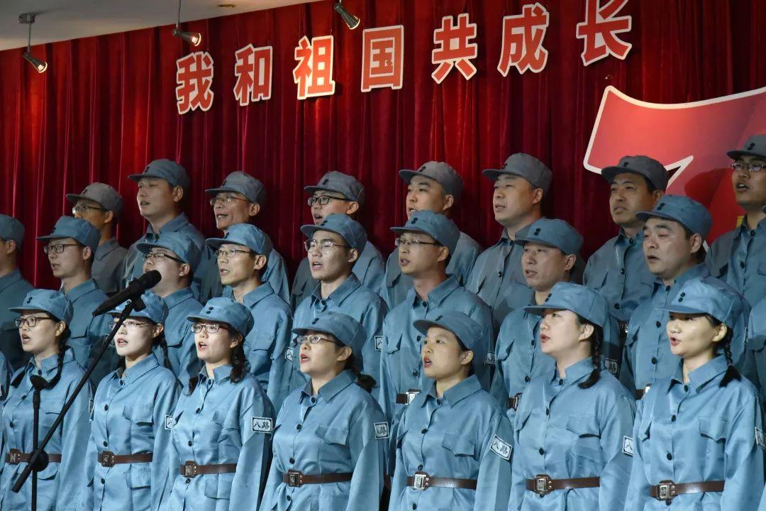 为什么越优秀的人越不合群？游戏画面